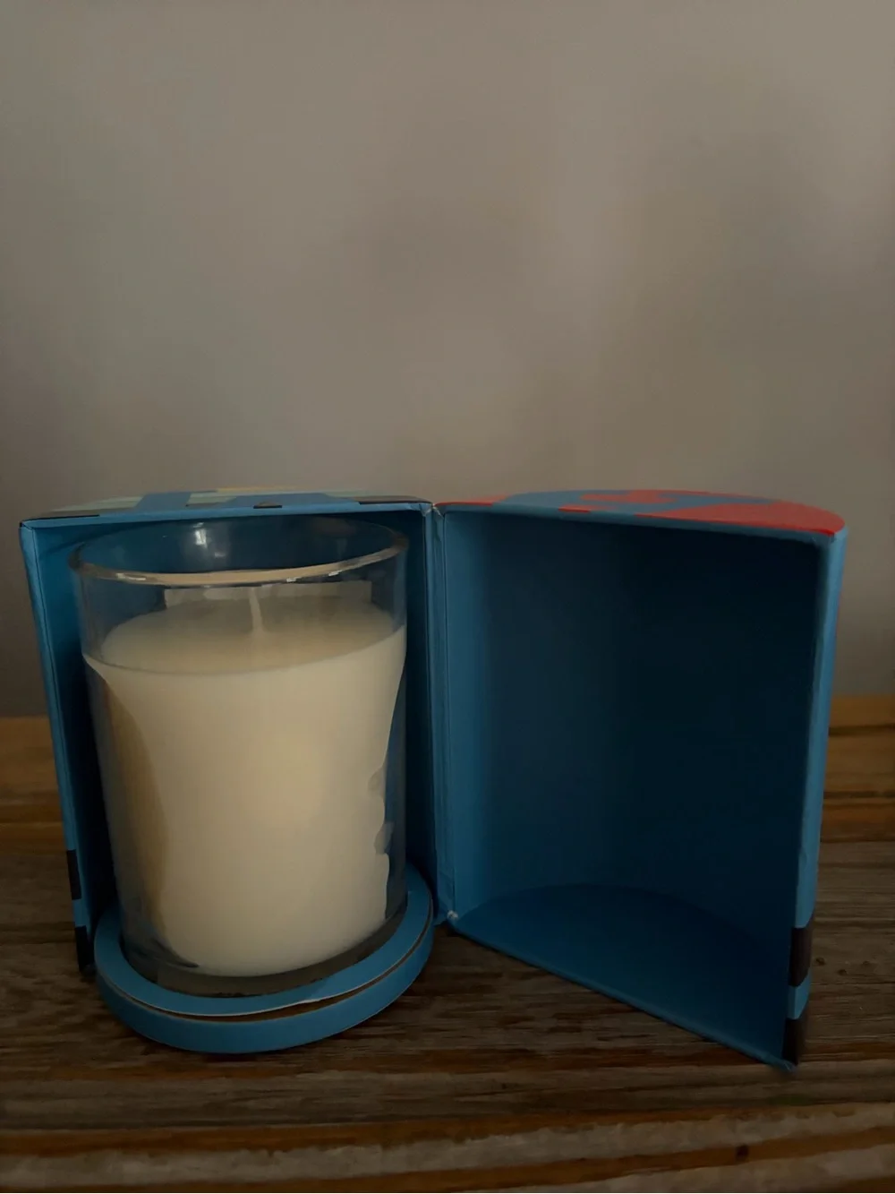 Anthropologie scented candle